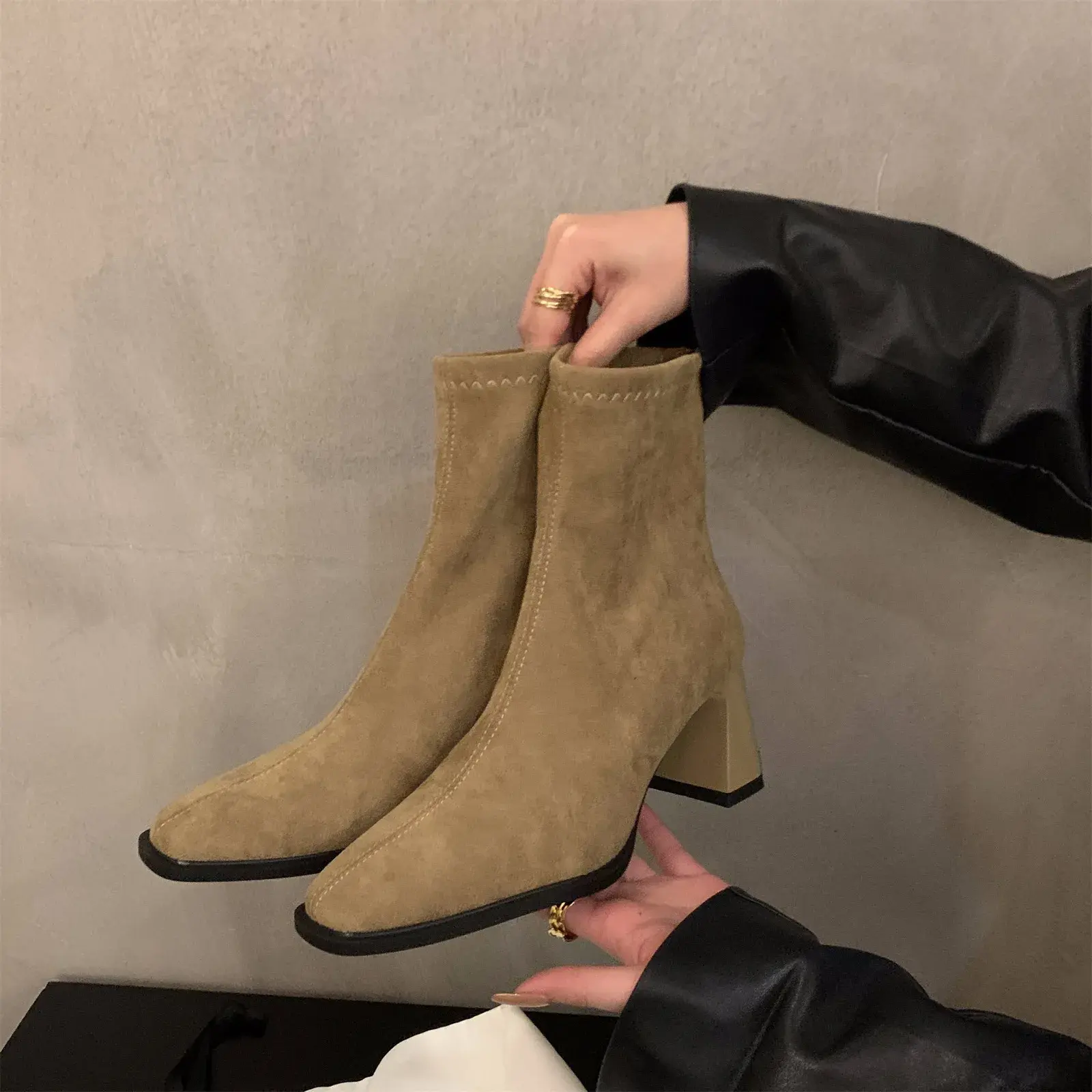 Vintage Thick Heel Square Toe Women Ankle Boots Ladies Elegant Mordern Short Botas Autumn Winter Zapatos De Mujer 2025