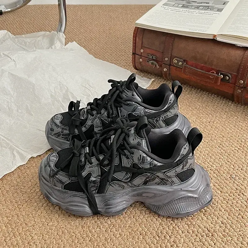 Men/woman Sneakers Black Shoes Graffiti Thick Sole Height Increasing Couple's Trendy Casual Shoes Lace Up Anti Slip Sports Shoes