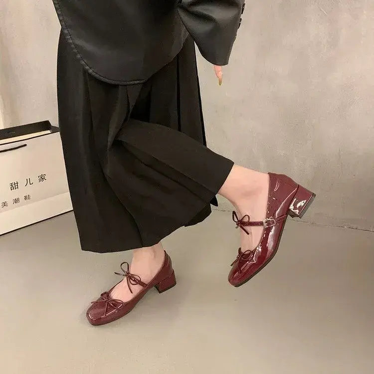 Designer New Women Mary Jane Shoes Ladies Concise Outdoor Butterfly-knot Pumps Spring Autumn Women's Dress Leather Shoes