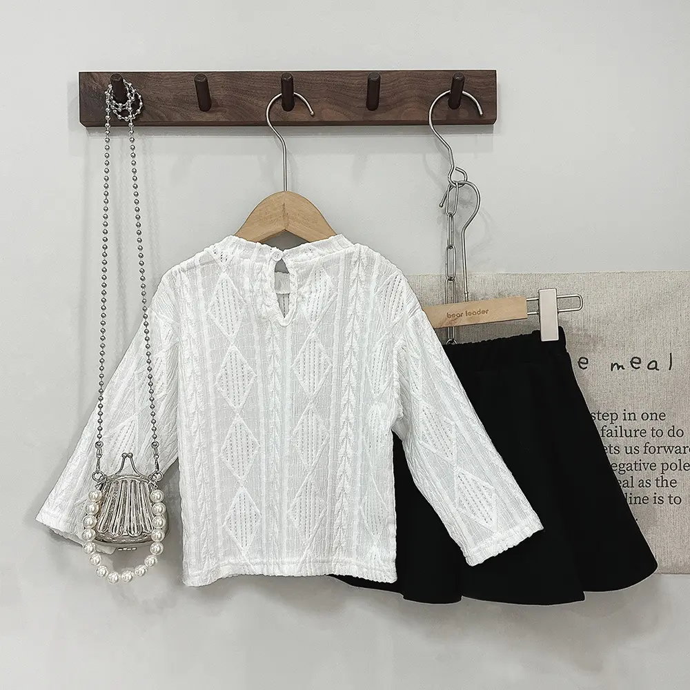 Bear Leader Korean Version Plain Casual Girls' Set White Bow Decoration Long Sleeved Top+Black Skirt Simple Children's Clothing