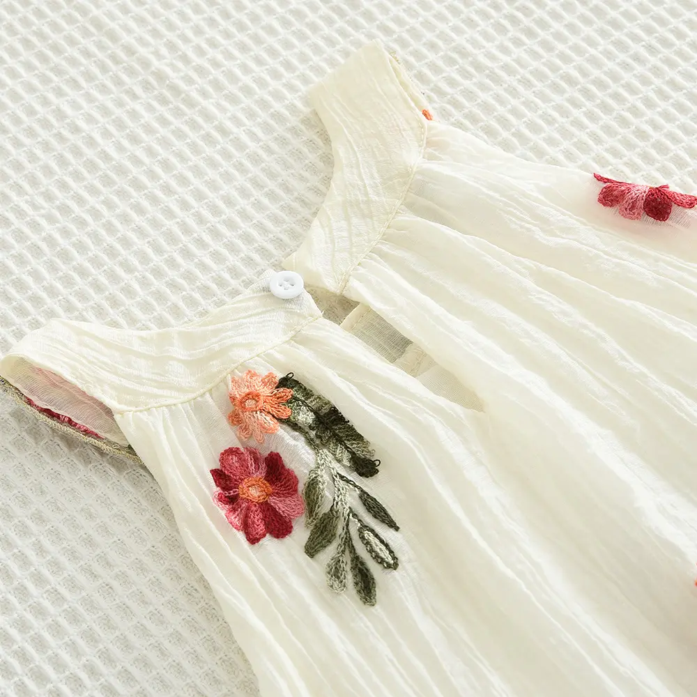 Bear Leader Round Neck Princess Dress Summer Flower Embroidered Girls Clothes Round Neck Sleeveless Solid Color Kids Costume
