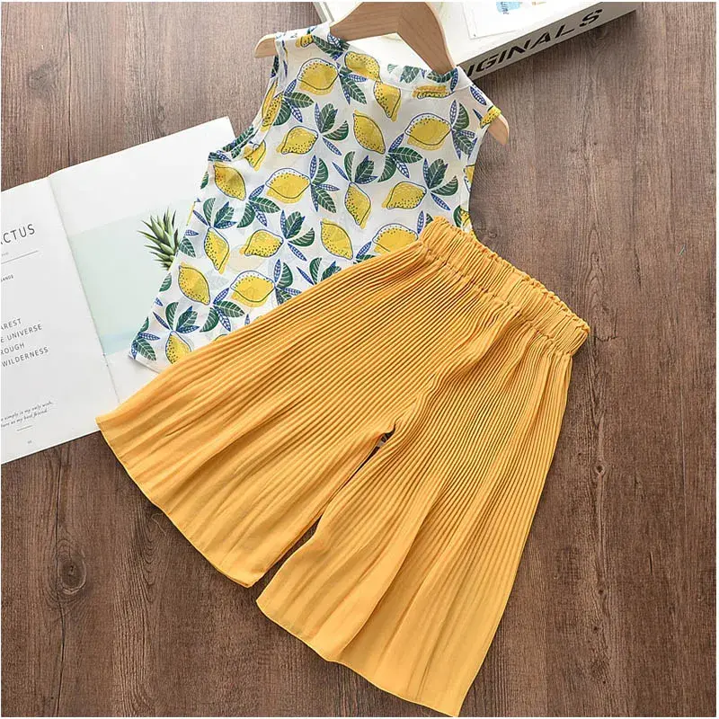 Bear Leader Fashion Girls' Set 2023 Summer New Children's Set Cute Lace up Sleeveless Print Top+Solid Flare Pants Two Piece Set