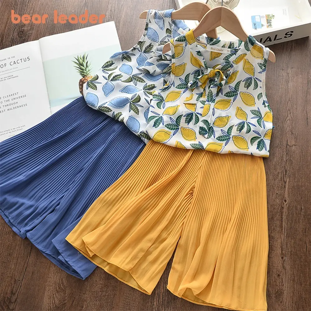 Bear Leader Fashion Girls' Set 2023 Summer New Children's Set Cute Lace up Sleeveless Print Top+Solid Flare Pants Two Piece Set