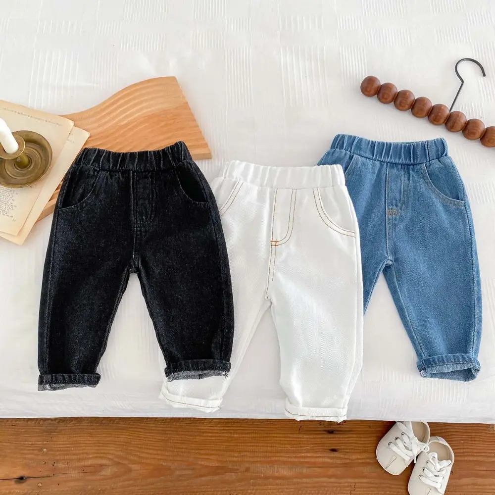 Bear Leader Spring and Autumn New Casual Jeans for Boys and Girls Aged 2-6 Korean Version Solid Color Pocket Children's Clothing
