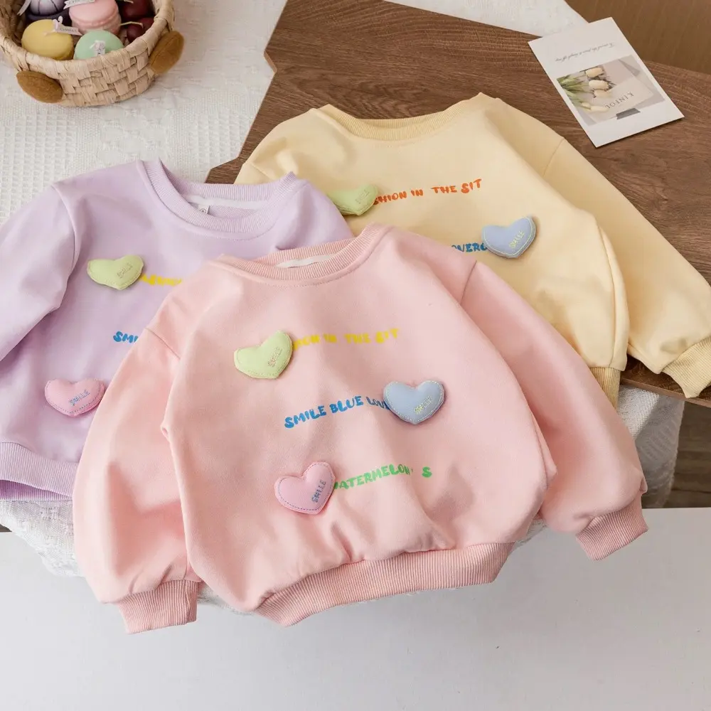 Bear Leader Spring/Autumn Long Sleeved Girls Clothes Letter Printed 3D Heart Decoration Round Neck Top Sweet Children's Clothing
