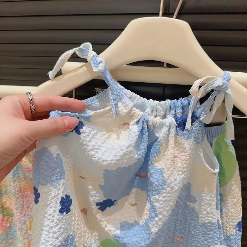 Bear Leader 2023 New Summer Halo Dyed Oil Painting Style Baby Girl's Clothing Set Suspended Top+shorts Two Piece Set
