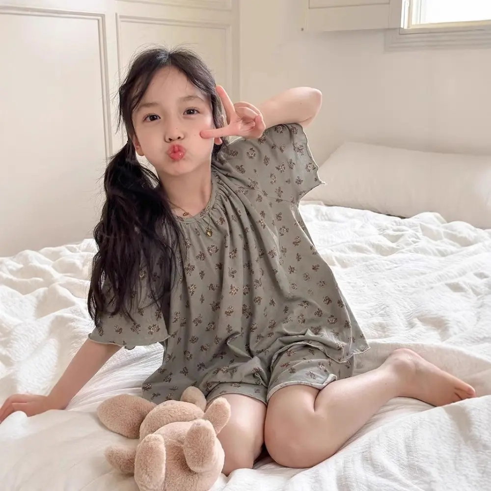 Bear Leader 7-13 Years Summer New Floral Short Sleeved Round Neck Top+Shorts Home Suit Korean Version Plain Color Girls Clothes