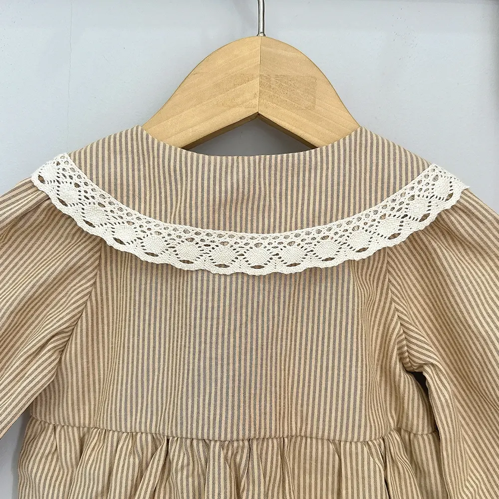 Bear Leader Spring and Autumn New Long Sleeved Baby Girl Jumpsuit Korean Version Khaki Striped Printed Children's Clothing