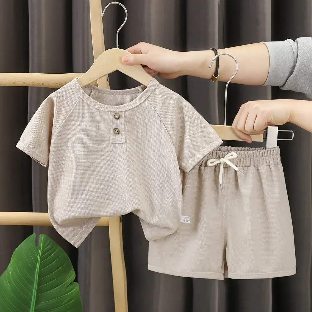 Bear Leader Summer Solid Color Children's Set Short Sleeved Round Neck T-shirt+Shorts Two-piece Set Casual Sports Boys' Clothes