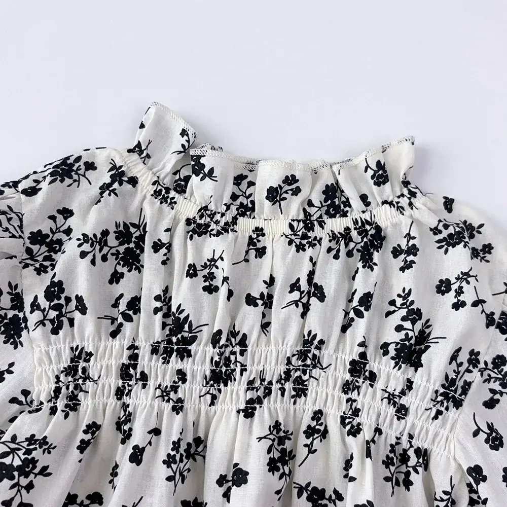 Bear Leader 2-6 Years Old Autumn New Long Sleeved Girls' Top Korean Version Plain Color Flower Print Casual Children's Clothing