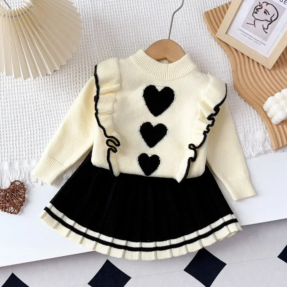 Bear Leader Winter Fashion Girls Clothes Red Christmas Party Clothing Heart Printed Knitted Sweater+pleated Skirt 2-piece Set