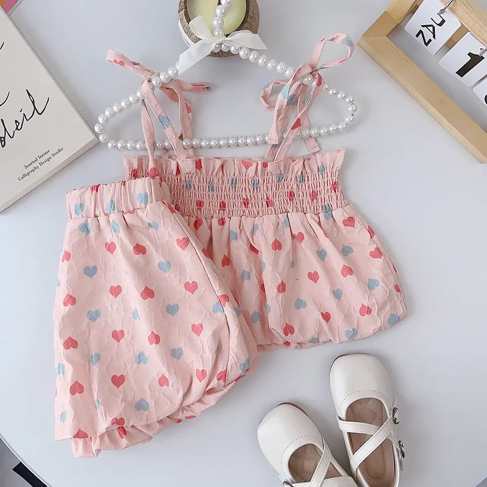 Bear Leader Summer Girls' Set 2023 New Girl Baby Cute Heart Print Flower Jacquard Suspender Tank Top+Shorts Fashion Two Piece Se