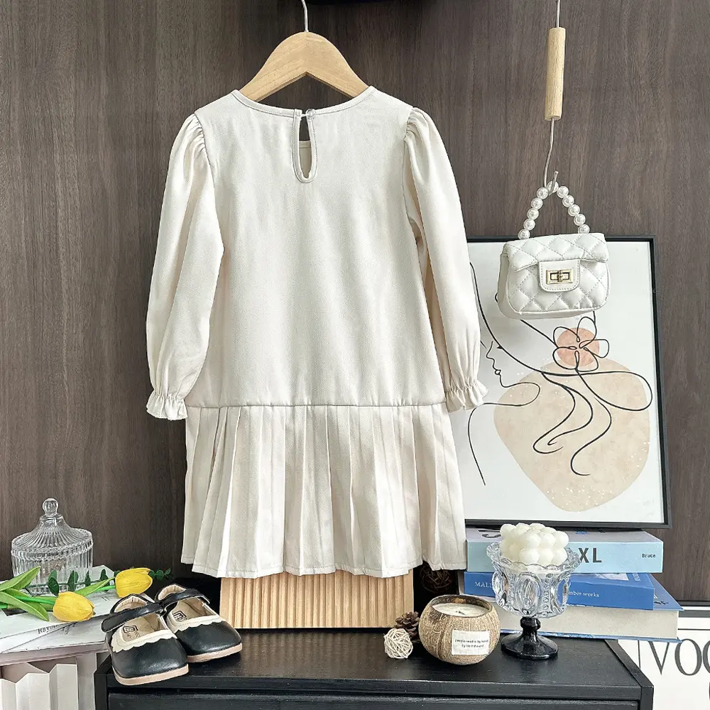 Bear Leader Autumn Long Sleeved Solid Color Girls Casual Dresses 3D Flower Decoration Pleated Korean Version Children's Dress