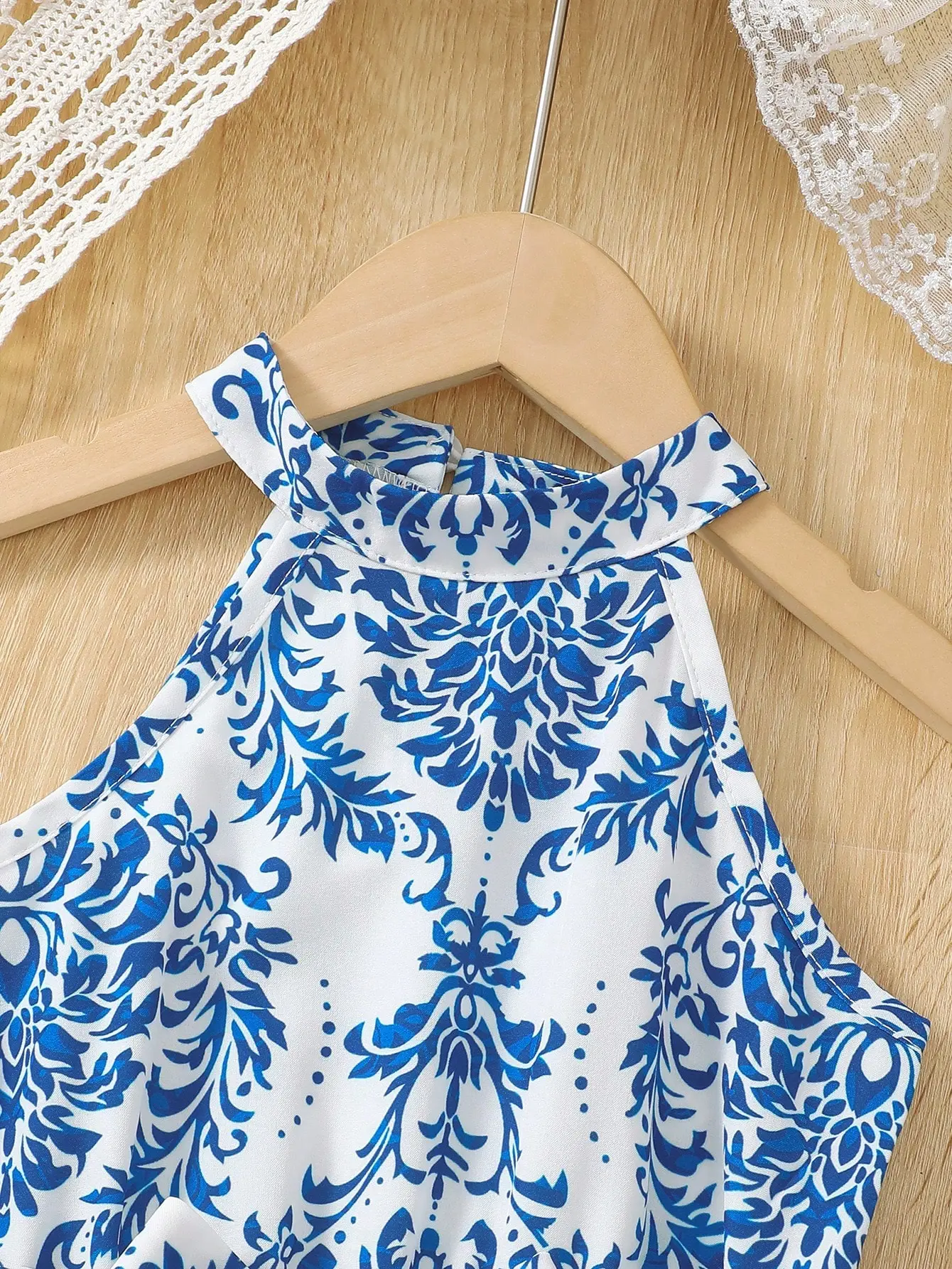 Young Girl Vacation Halter Neck Printed A-Line Sleeveless Dress, Perfect For Summer & Beach Holiday