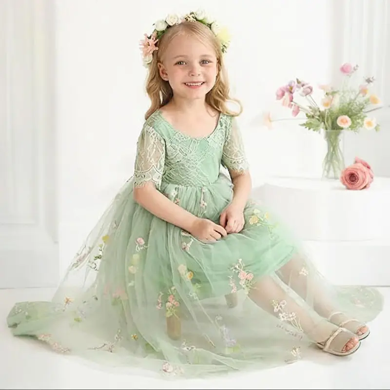 Flower Embroidery Tulle Dress for Girls Green Lace V-shaped Backless Dress Elegant Princess Birthday Party Long Formal Dress