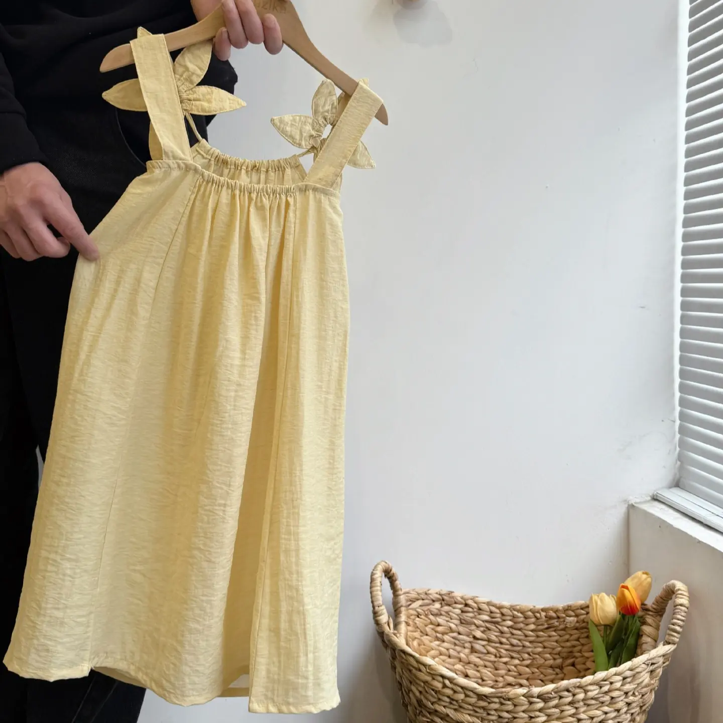 6105 Children Clothes 2025 Summer New Girls' Dress Petal Suspender Long Skirt 2-9Year Kid's Princess Dress