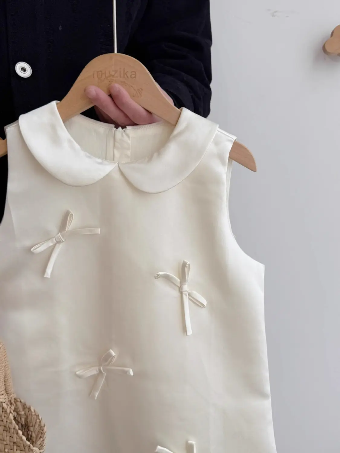 Girls Dress 2025 Spring Summer Girls Light Luxury Vest Dress Little Girls Temperament Small Fragrant Style Bow Dress
