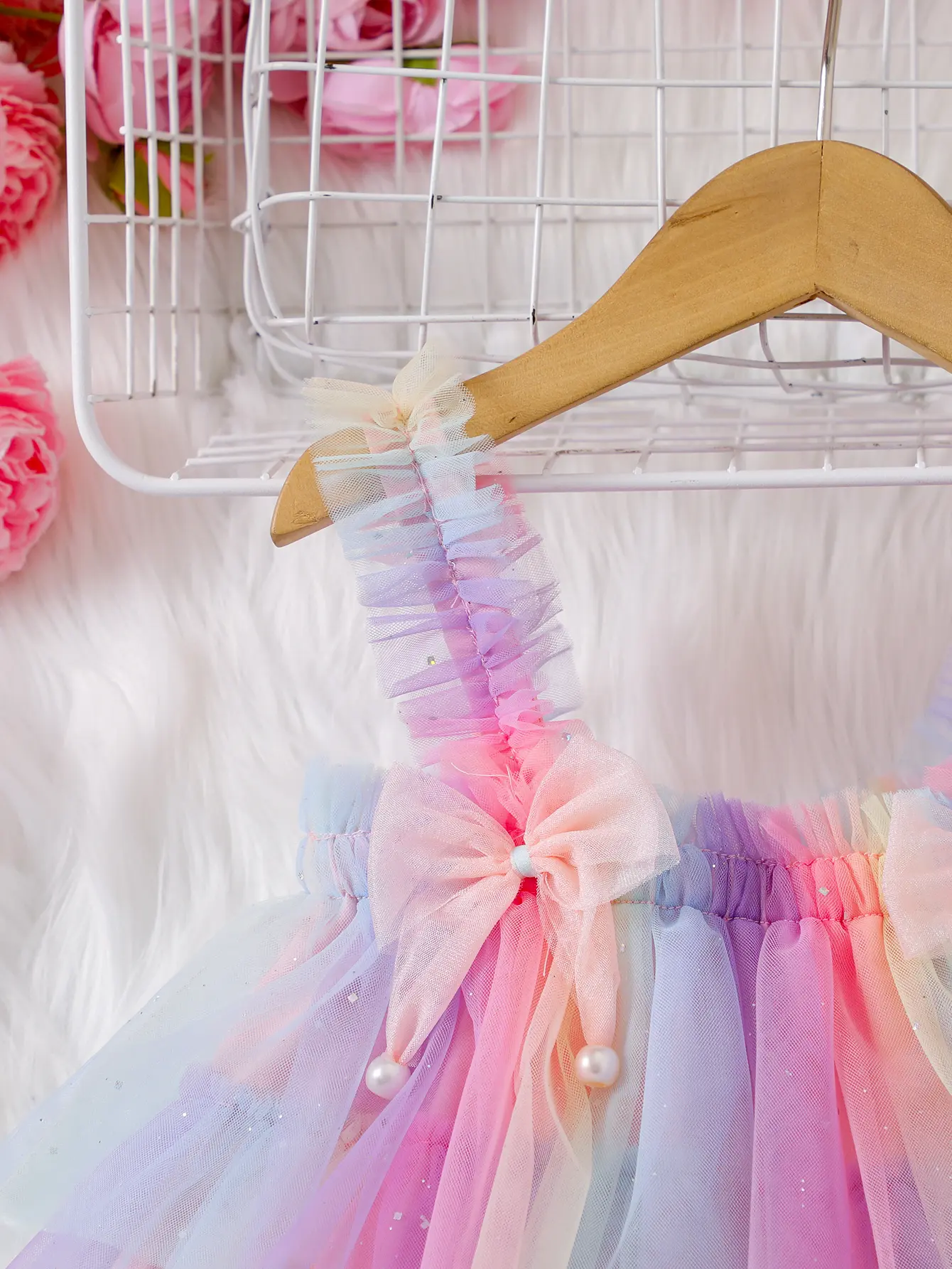 Girls summer gradient sequin mesh halter multilayer pompadour cake group bow embellished dress
