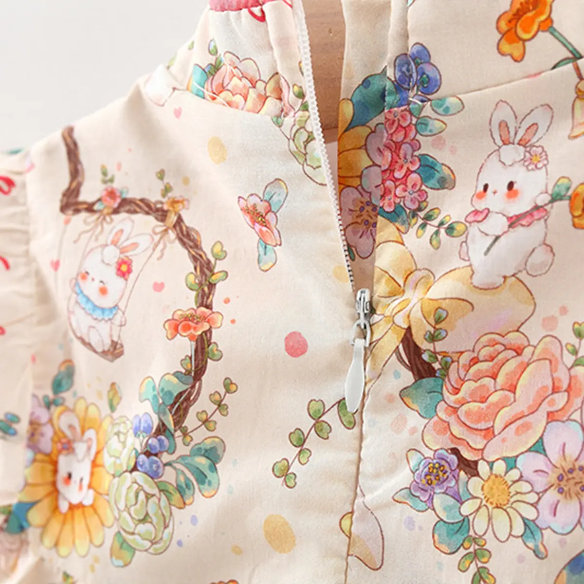 Summer Baby Girl's New Dress Sweet Little Rabbit Printed Fly Sleeves Suitable for Chinese Style Qipao for Children Aged 80-120