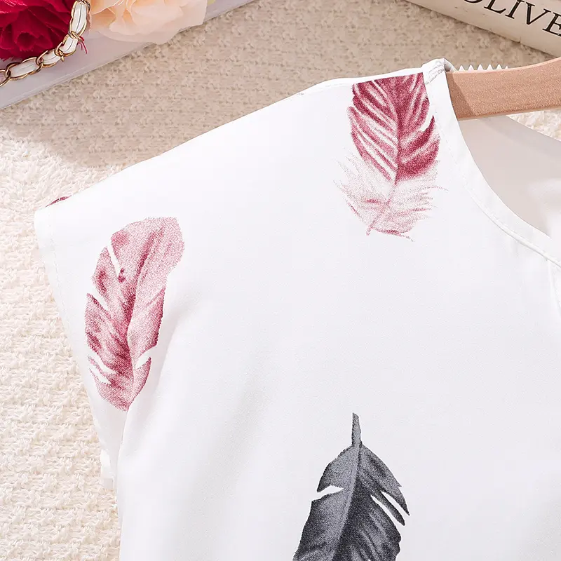 Summer New Kids Suit 2PCS White Print O-Neck Short Sleeve Top & Solid Color Red Shorts For Girls 8-12 Years Kids Daily Outfit