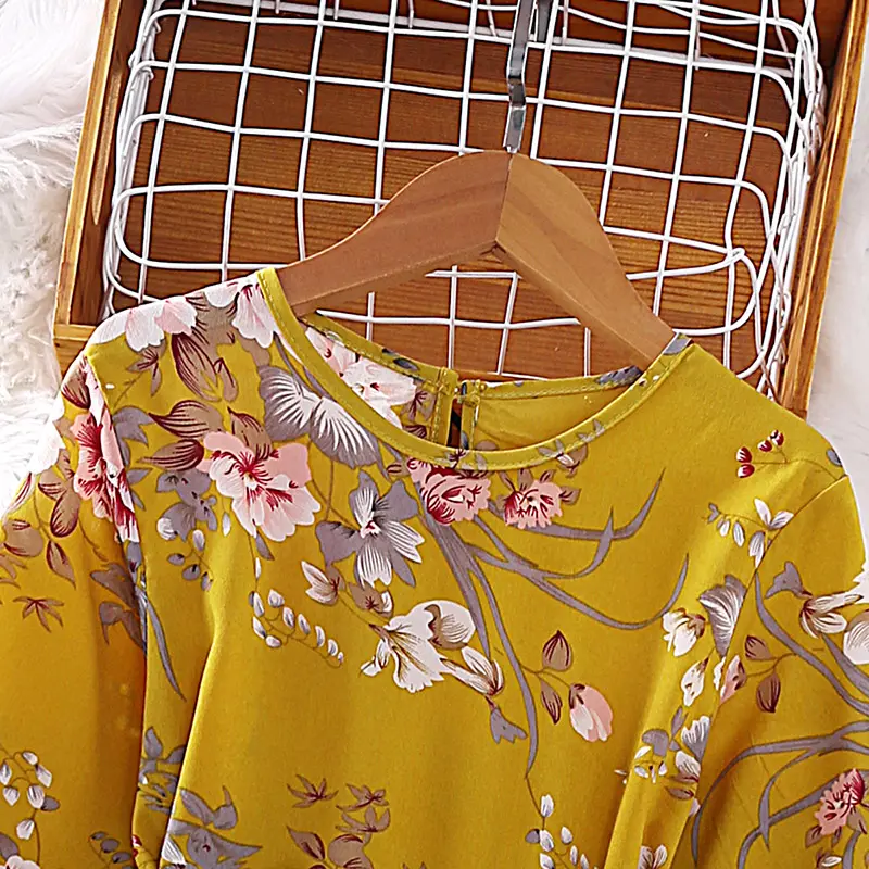 Girls' Floral Print Dress, Peter Pan Collar, Flared Long Sleeves, Pleated Knee Skirt, Elegant and Sweet, Cute, Spring, Summer