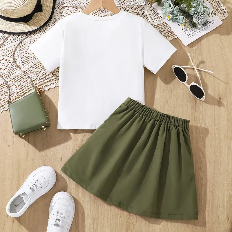 Kids Casual Suits Letters Applique T-shirt & Army Green Elastic-Waist Pleated Skirt Trendy Girls Summer Sets Korean Style