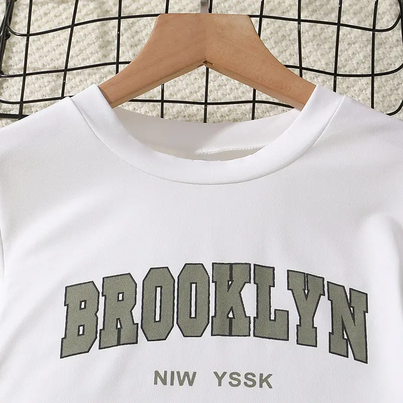 Korean Fashion Spring And Autumn Outfits For Kids Girls White Printed Long-Sleeved Top And Army Green Trousers Athleisure Style