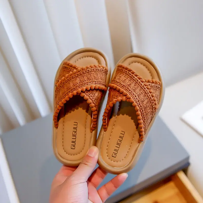 Girls Slippers Ethnic Style 2024 New Summer Versatile Soft Platform Children Casual Shoes Simple Non-slip Princess Slides Woven