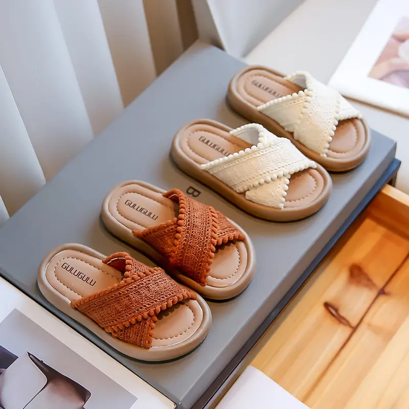 Girls Slippers Ethnic Style 2024 New Summer Versatile Soft Platform Children Casual Shoes Simple Non-slip Princess Slides Woven