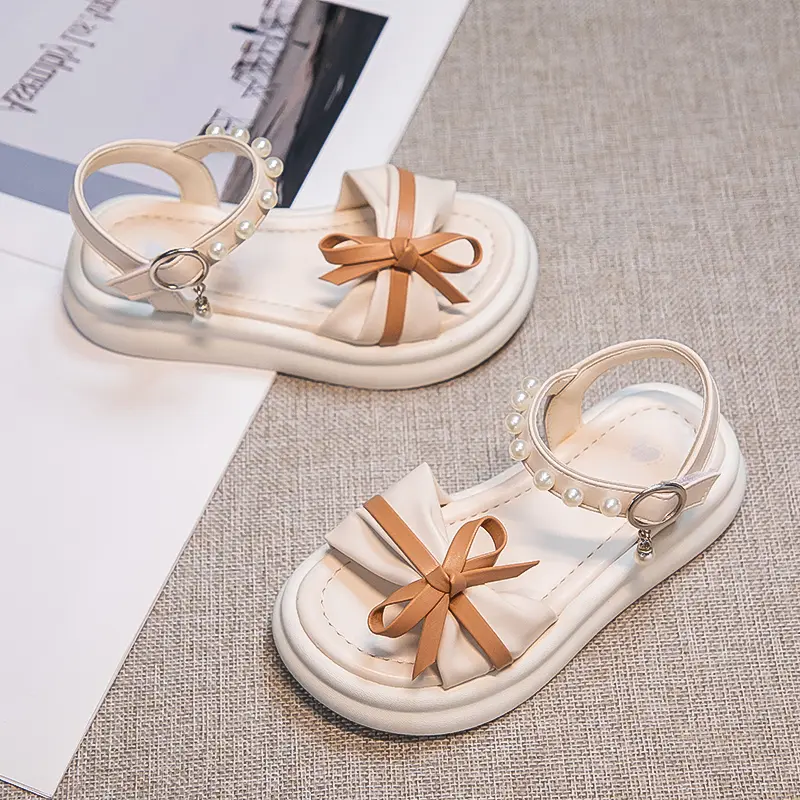 Girls Sweet Princess Sandals Soft Bottom Children Summer Beach Shoes Non-Slip Soft Sole Kids Flats Beading Sandals with Bow-knot