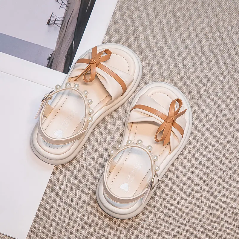 Girls Sweet Princess Sandals Soft Bottom Children Summer Beach Shoes Non-Slip Soft Sole Kids Flats Beading Sandals with Bow-knot