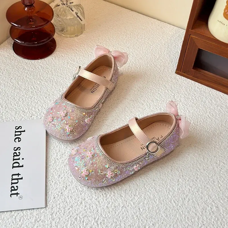 Girls Flats Back Lace Bows Kids Princess Shoes Flowers Sweet 2025 New Children Leather Shoes Round Toes Shiny Sequins Non-slip