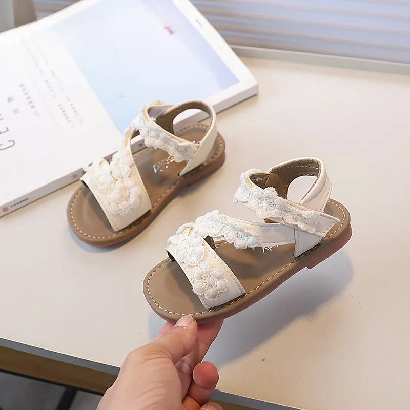 Kids Sandals for Girls Sweet Summer Princess Shoes Elegant Flower Korean Style Children Causal Fashion Flat Sandals Non-slip New