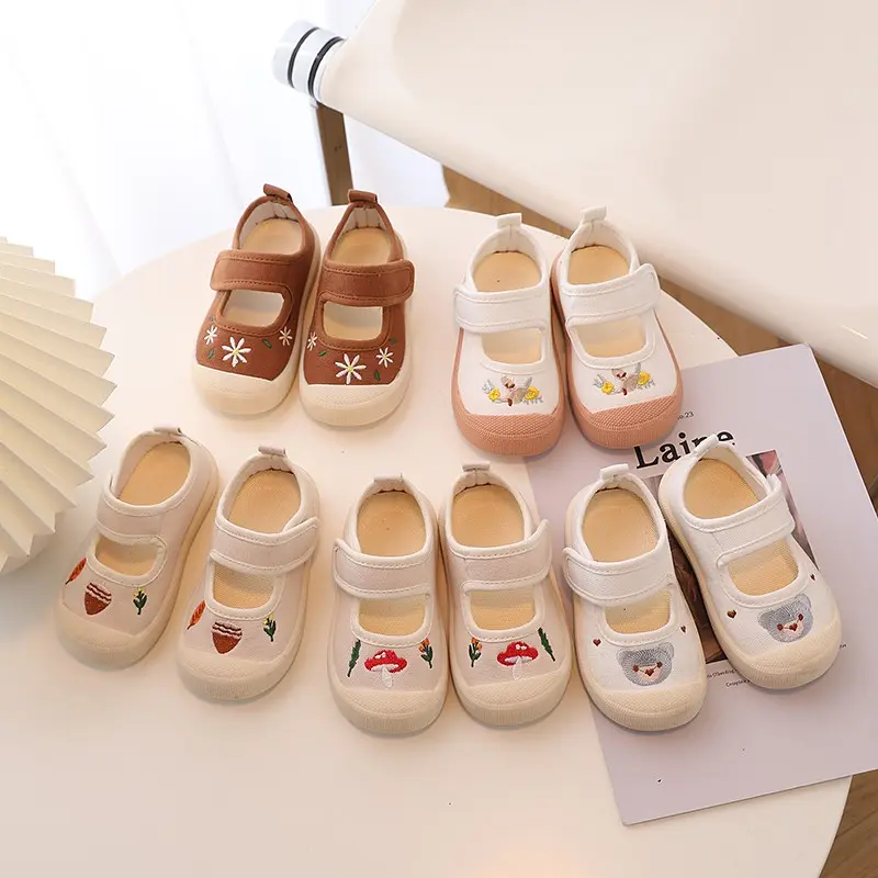 New Fashion Children's Canvas Shoes Cute Embroidered Versatile Girls Causal Shoes Toddlers Simple Soft Bottom Kids Walking Shoes