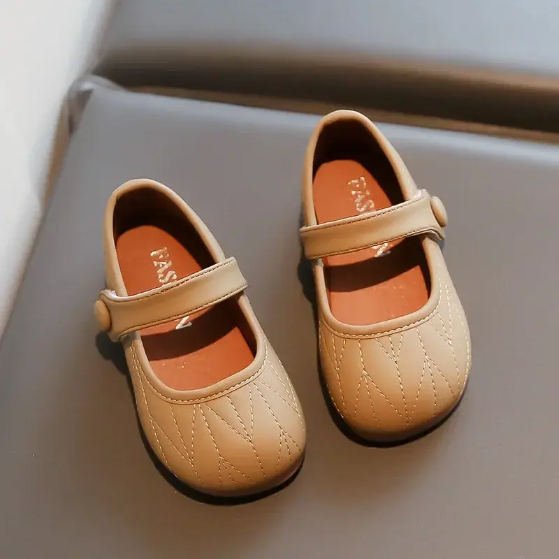 Kids Princess Dance Shoes Soft Sole 2025 New Girls Flat Shoes Solid Color Versatile Children Mary Jane Round Toe Elegant Sweet