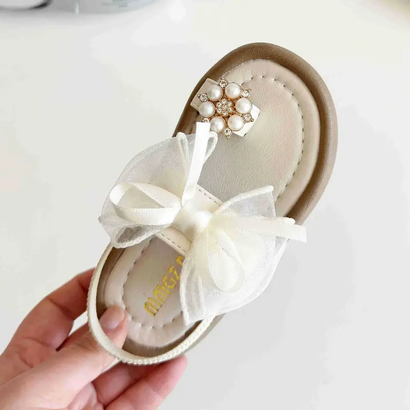 2025 Children Sandals for Girls Summer New Fashion Korean Style Soft Bottom Anti-slippery Versatile Chic Princess Beach Shoes
