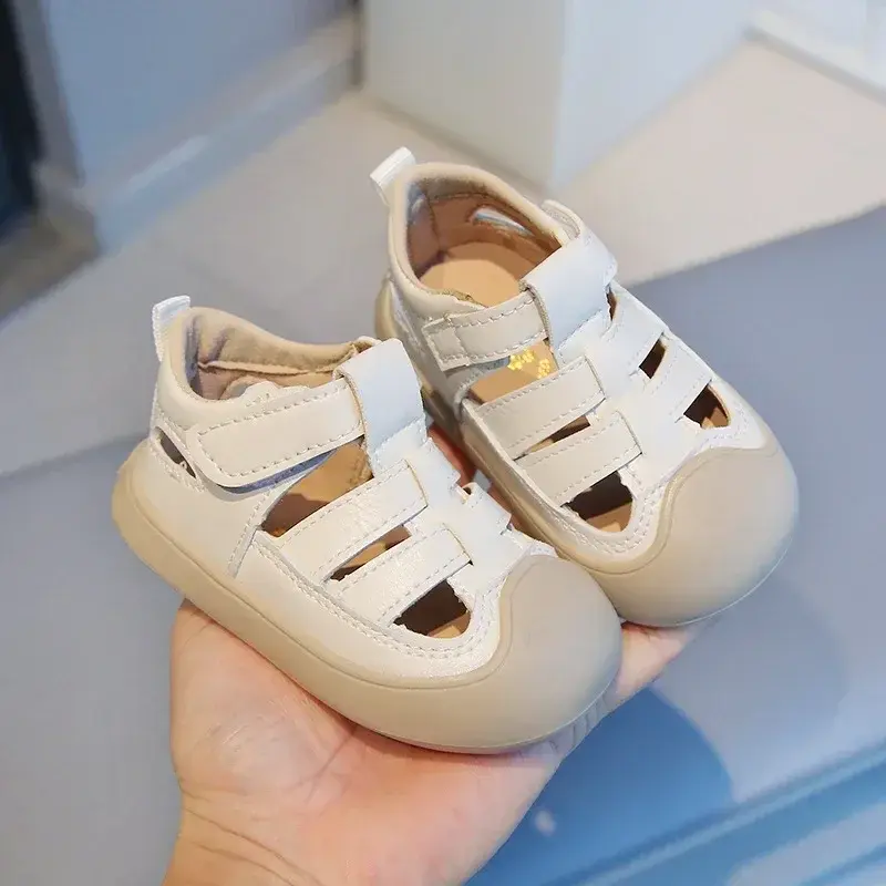 Kids Beach Shoes Toes Capped Anti-kicked 2025 Summer New Boys Girls Sandals Non-slip Soft Children Walking Shoes Hollowed-out