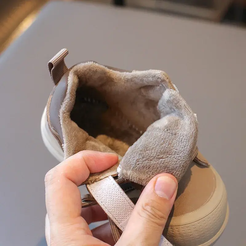 2024 Children Casual Shoes for Girls Winter New Fashion Korean Style Soft Bottom Anti-slippery Versatile Chic Plush Baby Shoes
