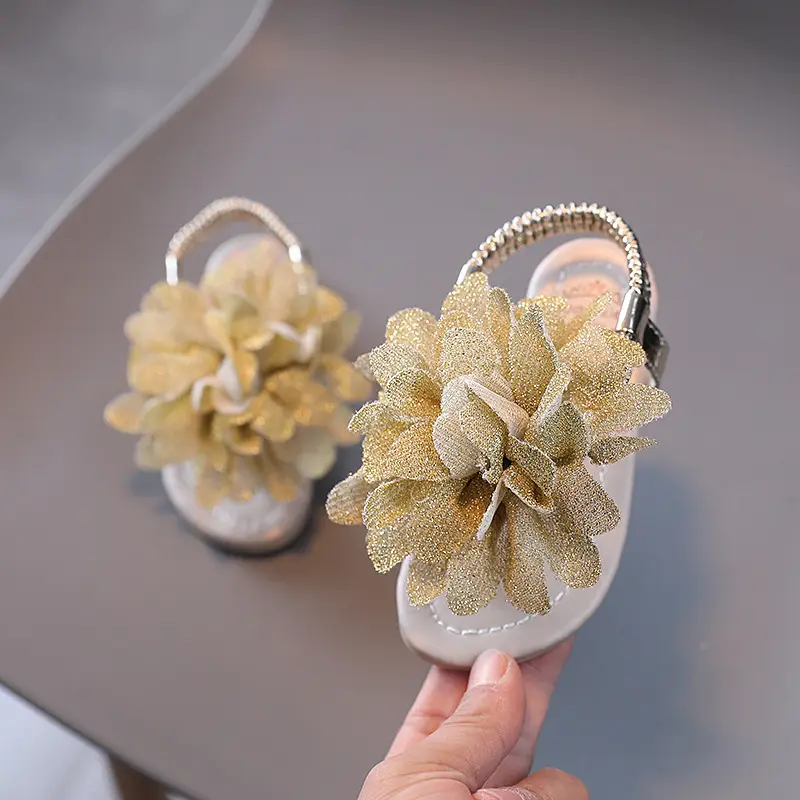 Children's Sandals Summer Glitter Princess Shoes for Girls Fashion Elegant Kids Causal Beach Flat Sandals Soft Bottom Versatile
