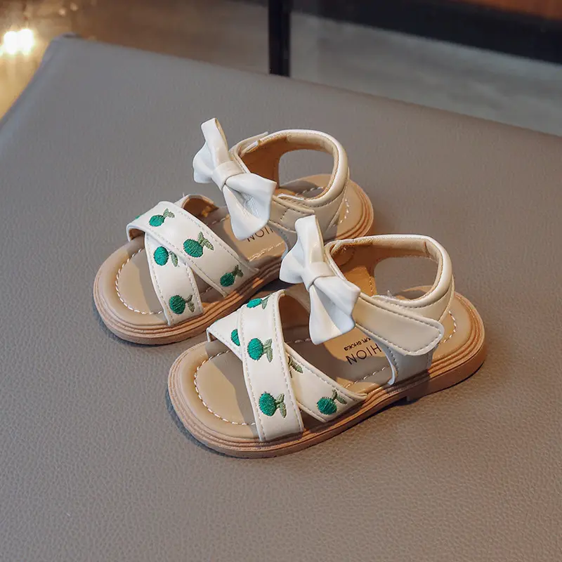 Baby Girls Leather Sandals Princess Sweet Kids Beach Sandals Summer New Children Toddlers Bow Sandals Embroidery Fruit Fashion
