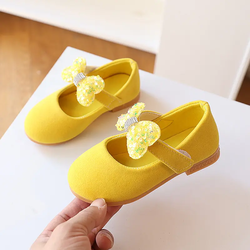 Girls Princess Leather Shoes 2024 New Kids Dresses Casual Shoes Sweet Sequins Bowknot Versatile Children Fashion Wedding Flats