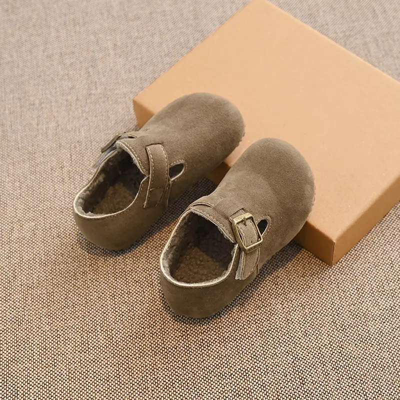 Children Flat Shoes Suede for Winter Kids Moccasins Non-slip Soft Sole 2024 Brand New Boys Girls Leather Shoes Warm Retro Trendy