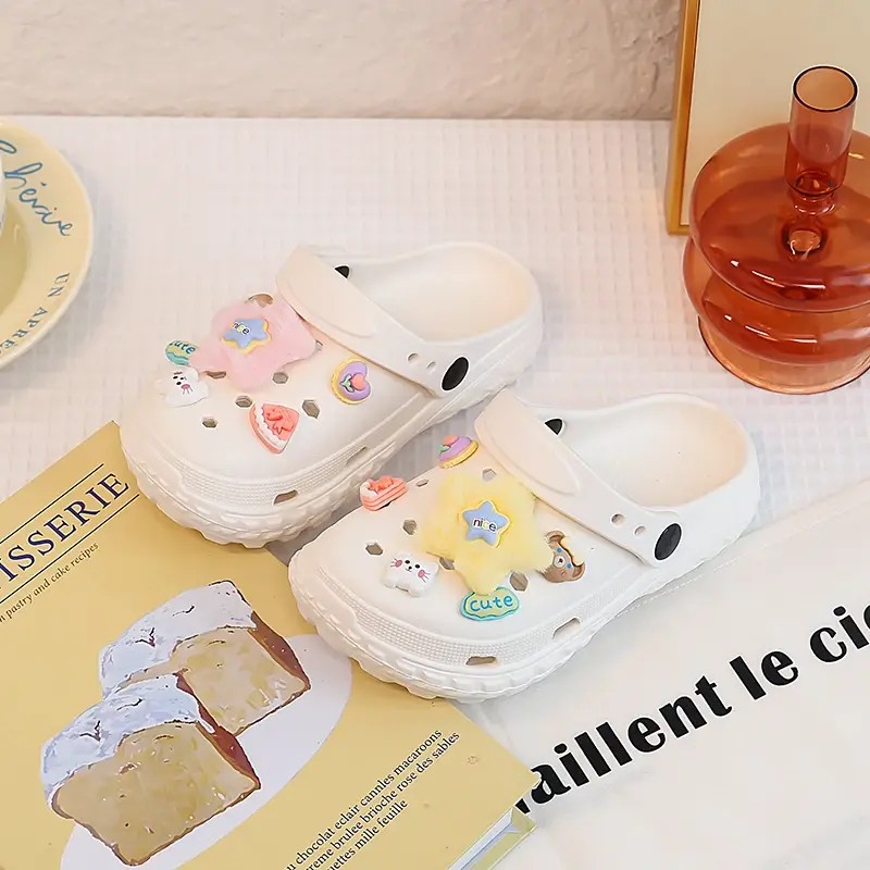 2025 Children Casual Slipeprs for Girls Summer New Fashion Korean Style Soft Bottom Anti-slippery Versatile Cut-outs Beach Shoes