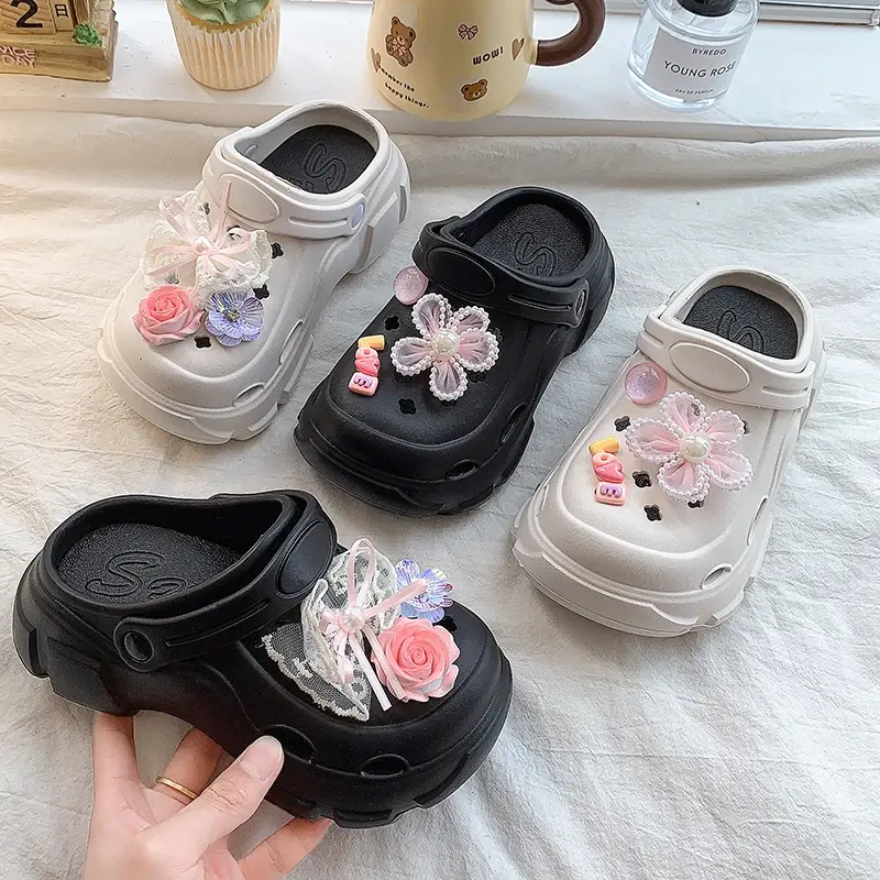 2025 Children Casual Slippers for Girls Summer New Fashion Korean Style Soft Bottom Non-slip Versatile Chic Flowers Beach Shoes