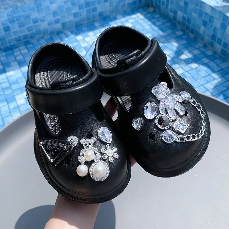 2025 Children Fashion Slippers for Girls Summer New Fashion Korean Style Soft Bottom Anti-slippery Versatile Cut-outs Beach Shoe