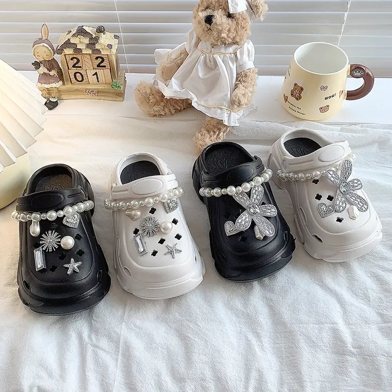 2025 Children Casual Slippers for Girls Summer New Fashion Korean Style Soft Bottom Anti-slippery Versatile Cut-outs Beach Shoes