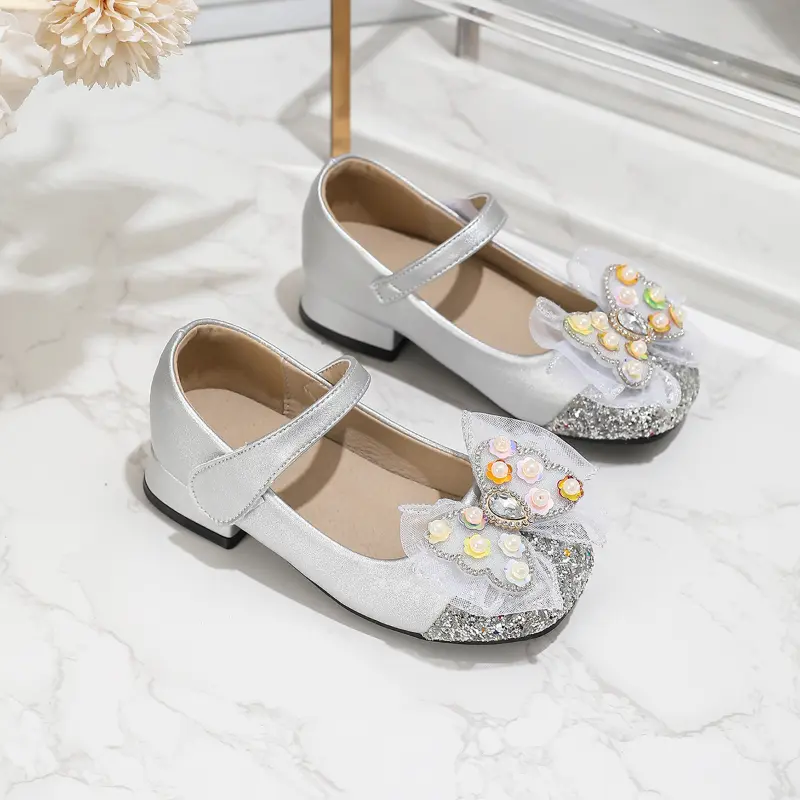 Spring Autumn Luxury Girl Shoes New Rhinestone Bowknot Kids Fashion Leather Shoes Princess Versatile Children Causal High Heels