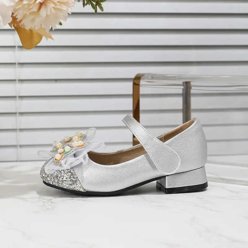 Spring Autumn Luxury Girl Shoes New Rhinestone Bowknot Kids Fashion Leather Shoes Princess Versatile Children Causal High Heels