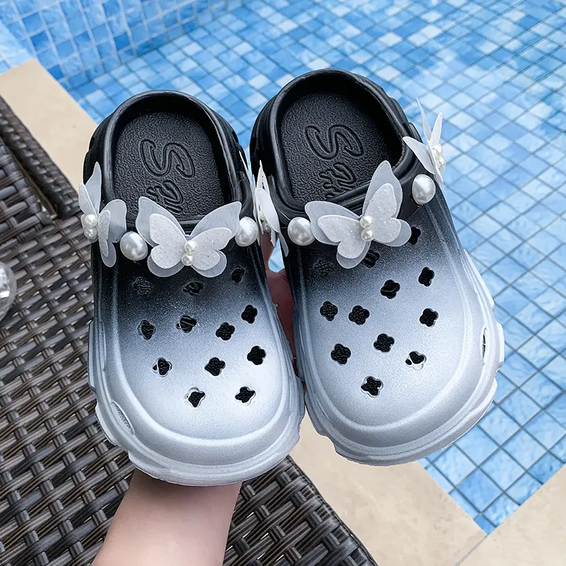 2025 Summer New Children's Slippers Sweet Butterfly Girls EVA Beach Slippers Thick Bottom Soft Kids Causal Shoes Cut-outs Trend
