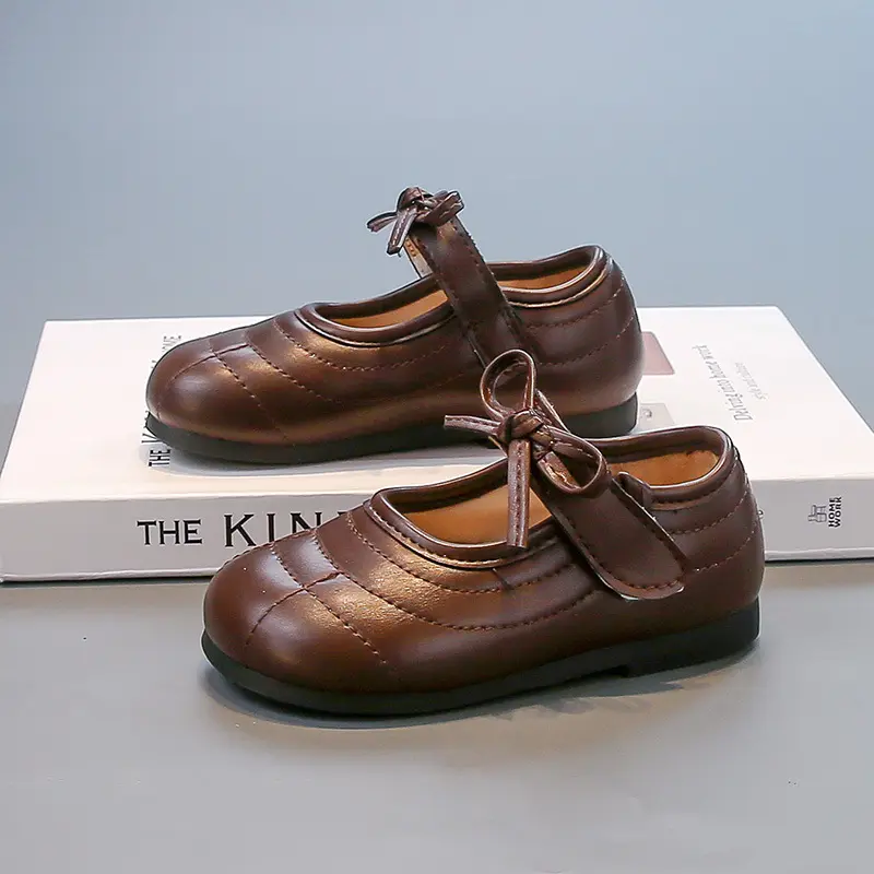 New Simple Girls Princess Shoes Elegant Solid Color Kids Leather Shoes Dress Soft Bottom Children Causal Flat Shoes Hook Loop
